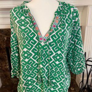 Crown and Ivy Green Tunic